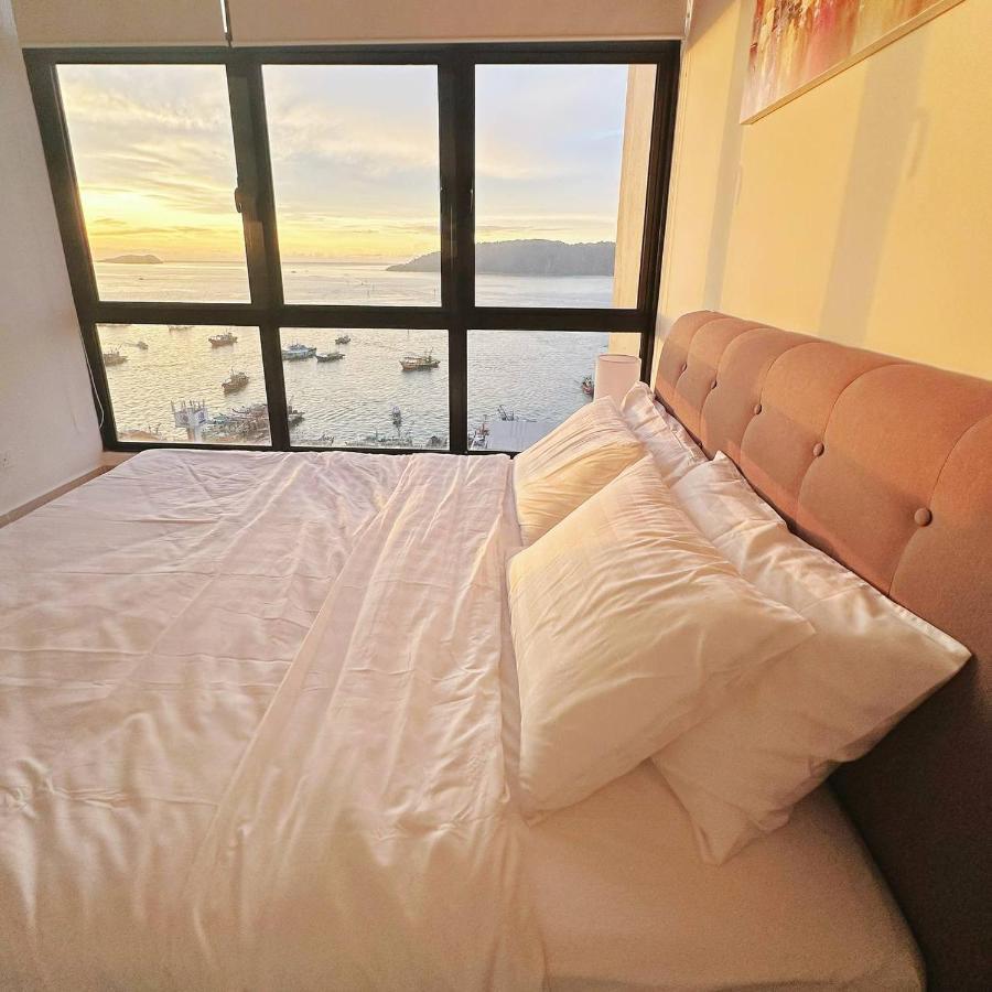 Sunset Seaview Studio Apartment At Kota Kinabalu City Centre Zewnętrze zdjęcie